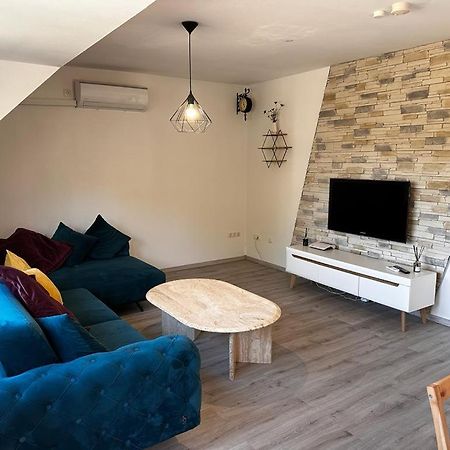 A&V Apartments Wunderschoene Rheinblick Wohnung Zum Entspannen Apt Ela Duisburg Ngoại thất bức ảnh