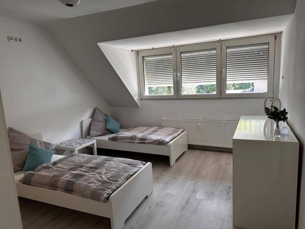 A&V Apartments Wunderschoene Rheinblick Wohnung Zum Entspannen Apt Ela Duisburg Ngoại thất bức ảnh